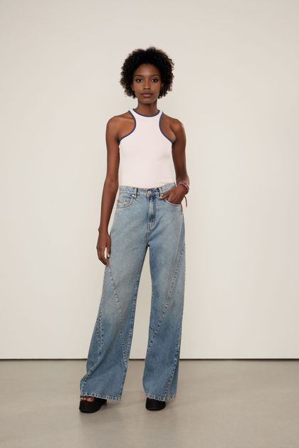 image-e2b8c6b96c84442c8453859bec89d452 image-e2b8c6b96c84442c8453859bec89d452