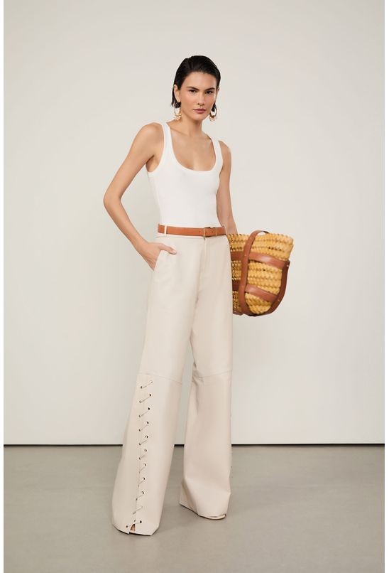 image-ea6d21a5edbe4fa8858427f428d55efa