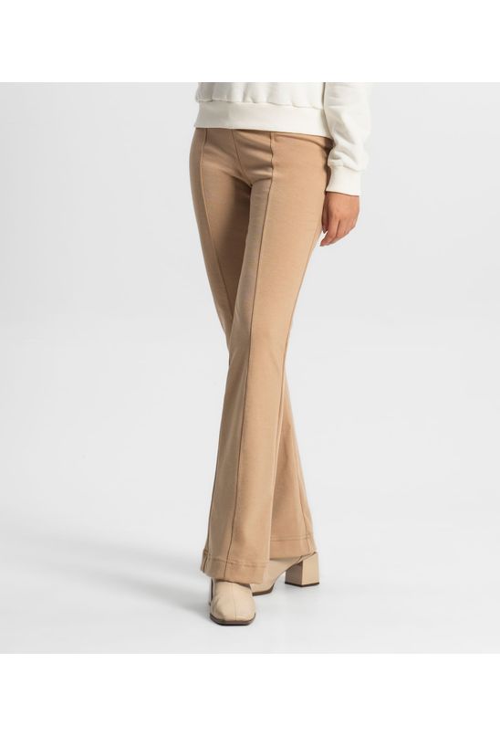 image-a2a4931de84240d789a85eec168b7bc9