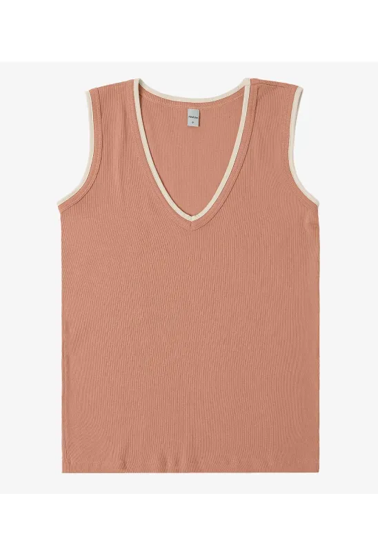 image-b8581229e6c9411082fa3146ec0ba6d3