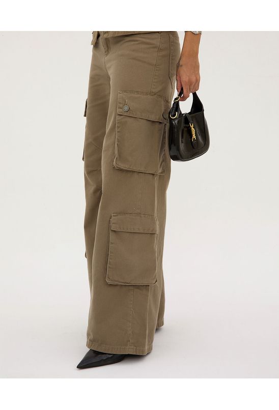 image-e087a1224b9c40198768ed9d09ebec00