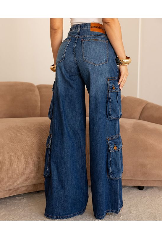 image-3aaae3e4b8b343f6b51f63d1770132a4