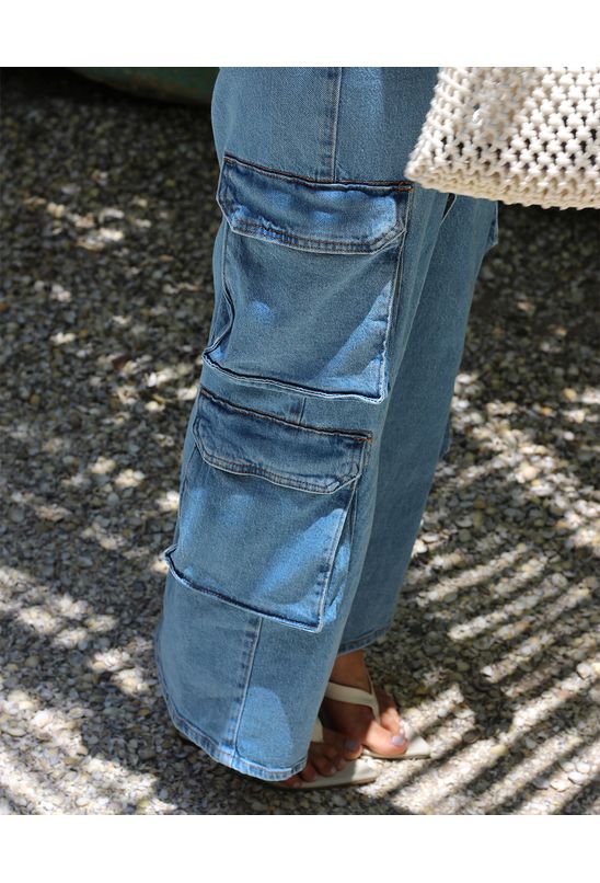 image-06ad2264d12c4598b80ac8015f032d25