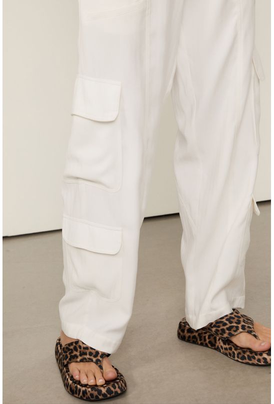 image-d8f2cdab5a6b4e6d9c9a5d56e0da02a3