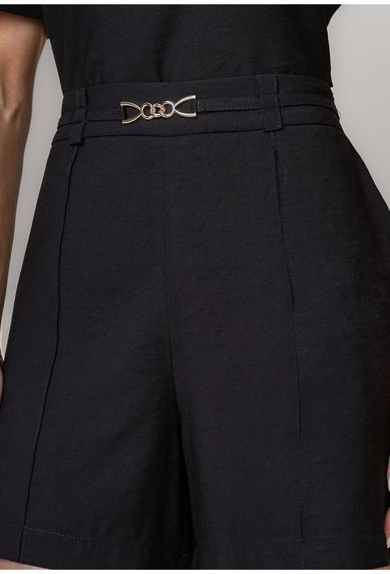 image-cfadbd8f6a194812b5f02df57eba4e4a