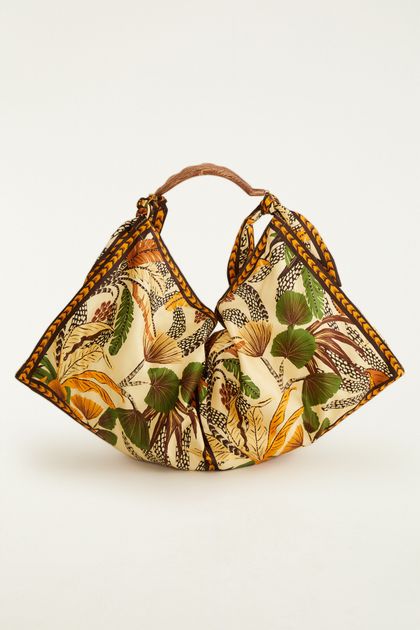 image-b25fe6d8062548acbf11f56b0977fc09