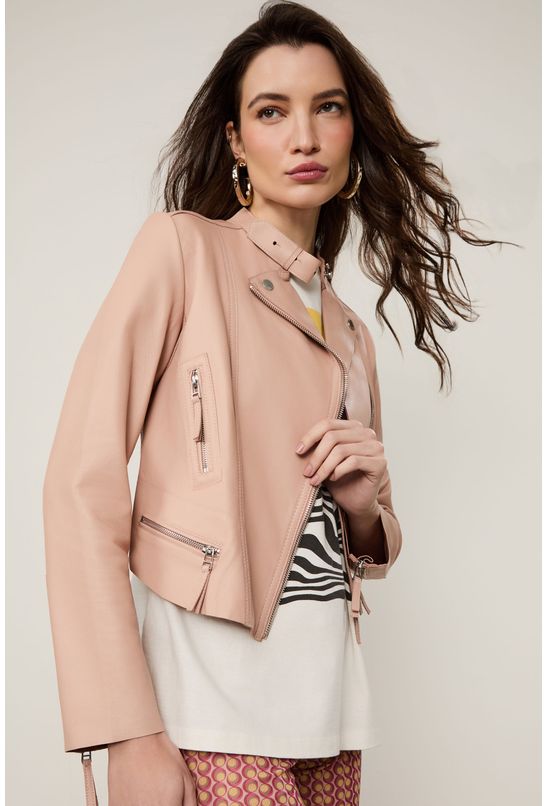 image-8228dc2bae5b4b93b77f37c51e1b3dcd