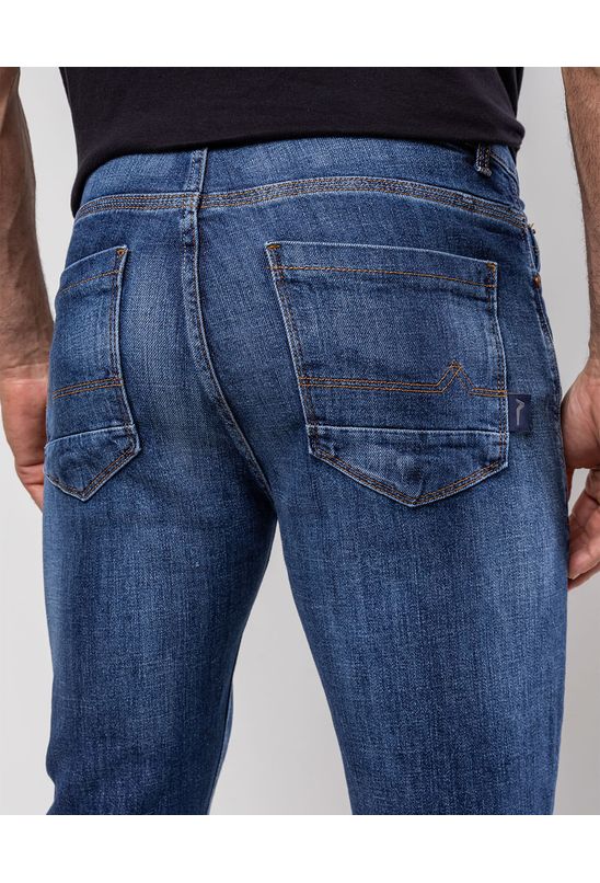 image-b5ae477069684f93a7cafd8afbae2fc6