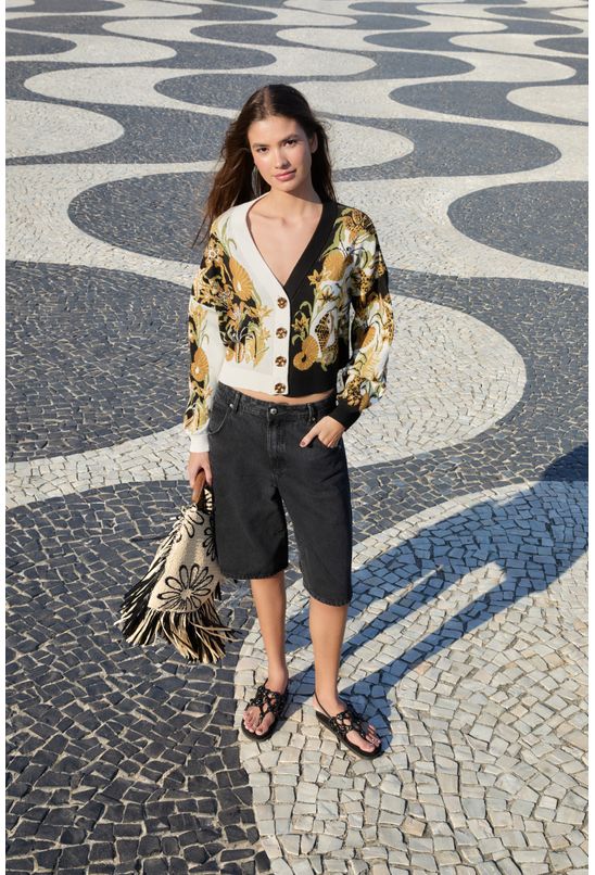 image-b6dc1c07464b4a05b246d62d52c18478