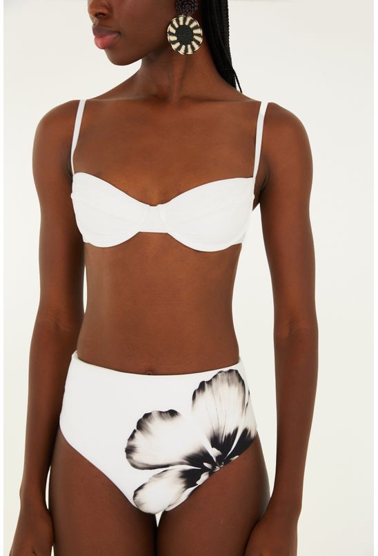 image-a9724a368f8e43238132a7a1331a57e7