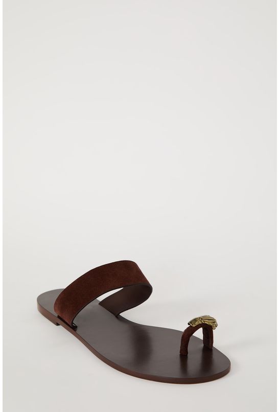 image-d922e5ac054f4e53a4fde3d1bc5cc132