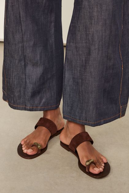 image-fe78ab73f1f942cc8c45dc84011c9ef2