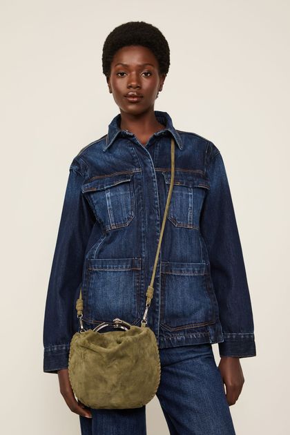 image-43fdf08f3e114b19a05645f4c7958085