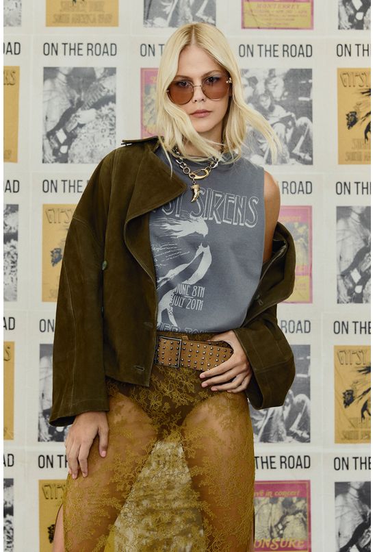 image-e83fa1ce79344dc587b4c524feb64a75