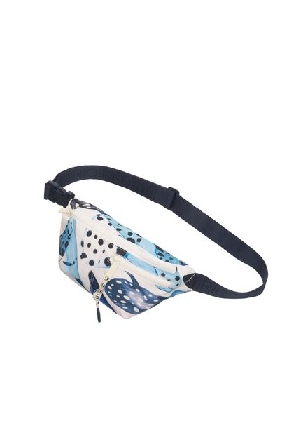 image-30aa05f09d9c42679a3a81467ef57b8c